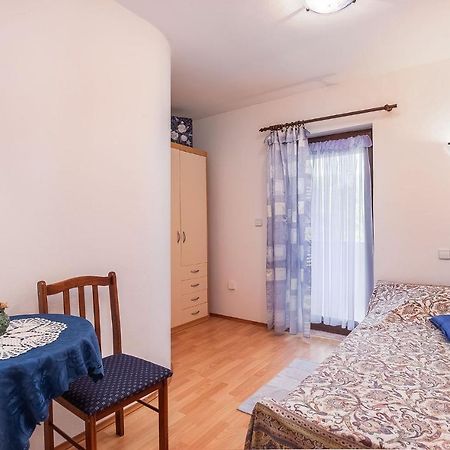 Jelena Apartment Porec Exterior photo