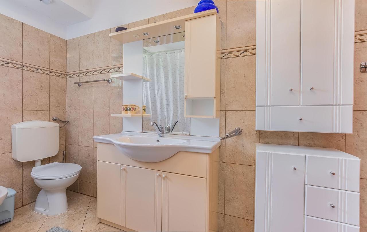 Jelena Apartment Porec Exterior photo
