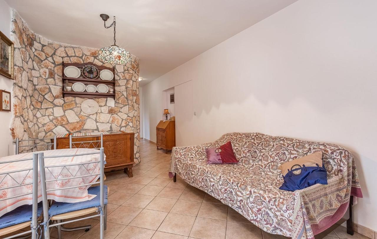 Jelena Apartment Porec Exterior photo