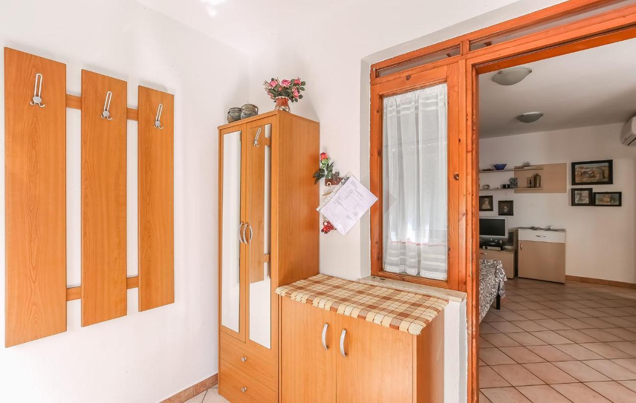 Jelena Apartment Porec Exterior photo