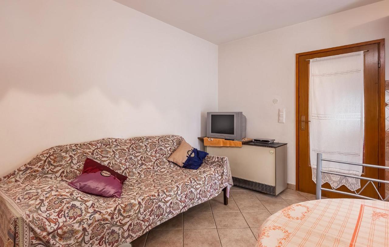 Jelena Apartment Porec Exterior photo